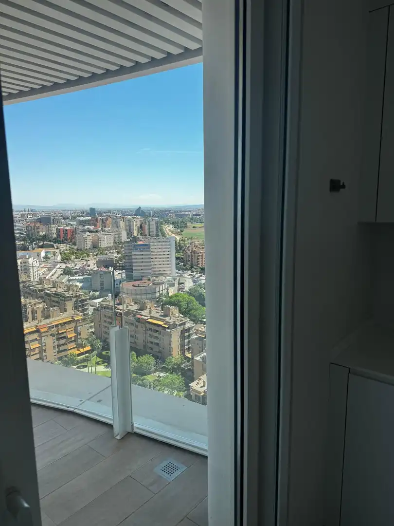 Apartament de lloguer en Valencia amb Aire condicionat, Jardí privat i Terrassa