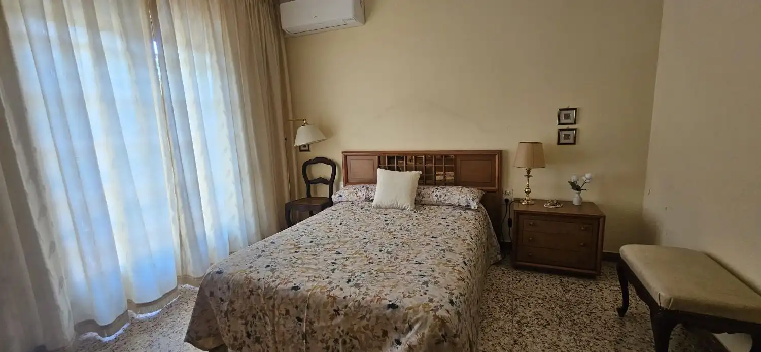 Habitación de Casa o chalet en venta en Corbera de Llobregat con Aire acondicionado, Calefacción y Terraza