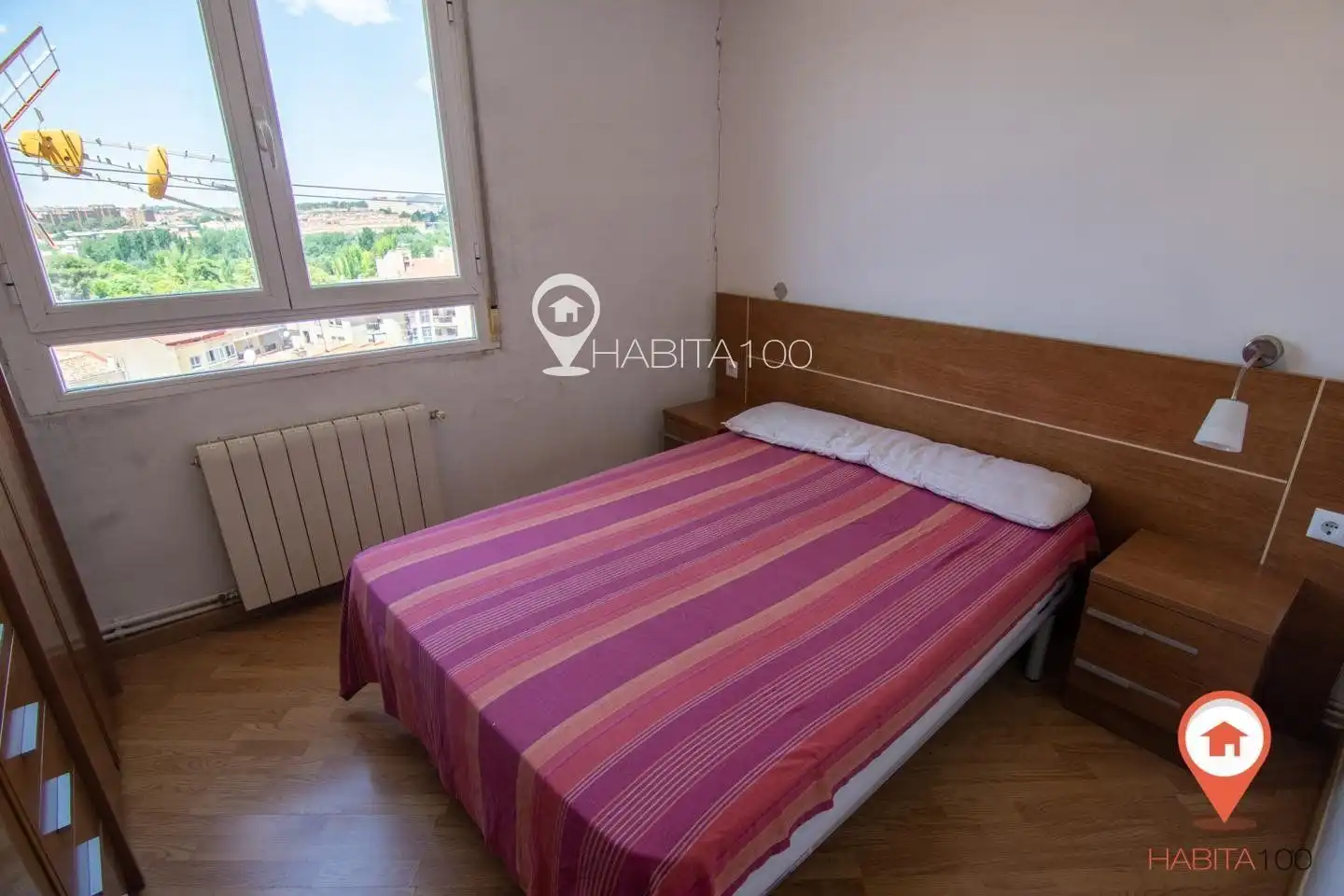 Bedroom of Flat for sale in Cuenca  with Heating
