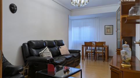 Photo 2 of Flat for rent in Vitoria-gasteiz - Venezuela, El Pilar, Vitoria - Gasteiz
