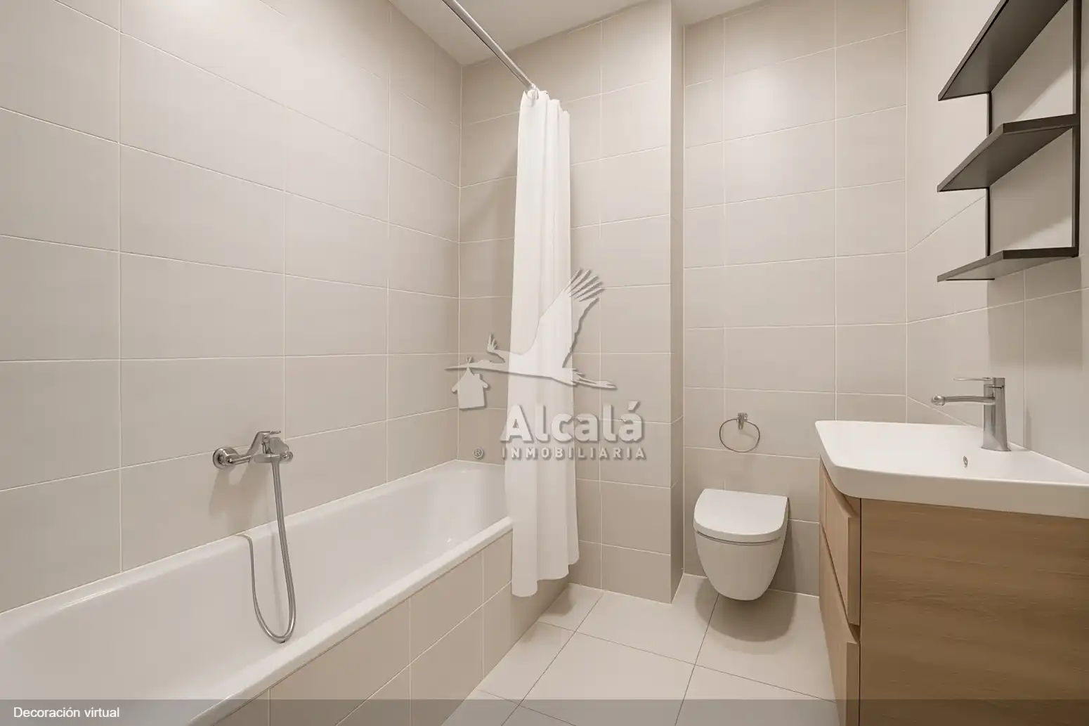 Baño de Piso en venta en Alcalá de Henares con Calefacción y Terraza