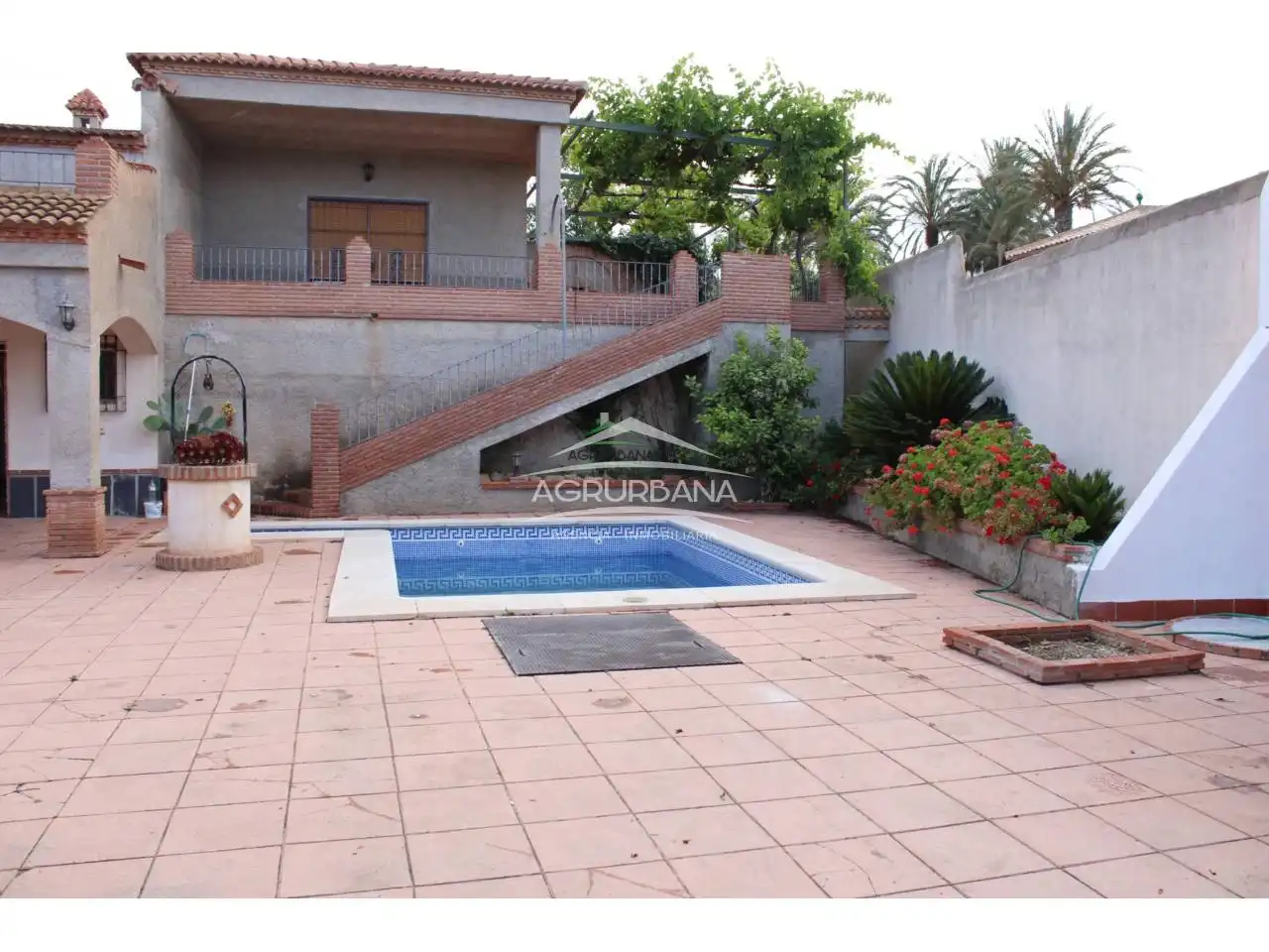 Piscina de Finca rústica en venta en Motril con Terraza y Piscina