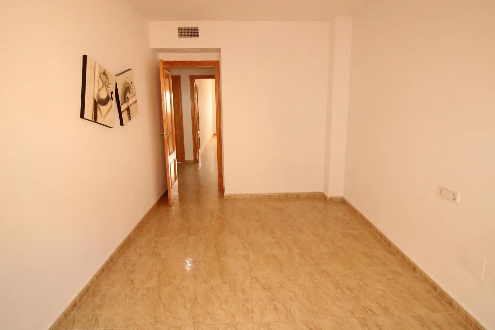 Piso en venta en La Unión con Terraza, Trastero y Balcón