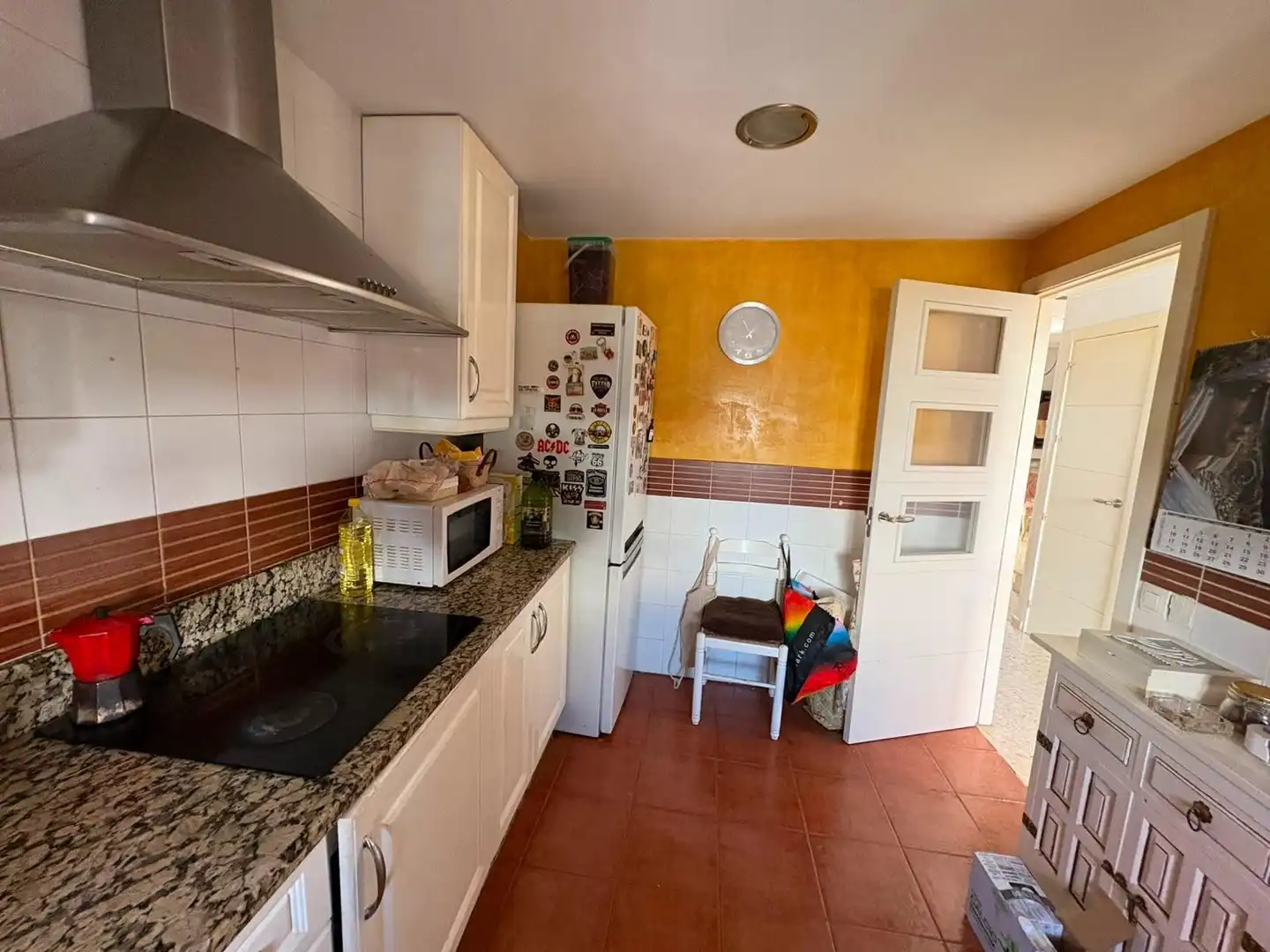 Cocina de Casa adosada en venta en Bollullos de la Mitación con Aire acondicionado y Trastero