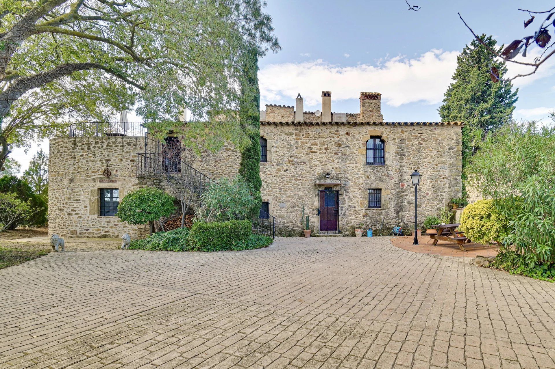 Exterior view of Country house for sale in Ullastret  with Air Conditioner, Heating and Terrace