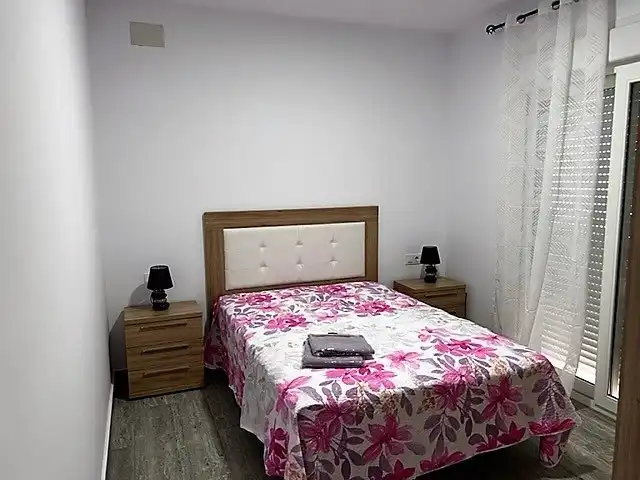 Dormitori de Casa o xalet en venda en Chiclana de la Frontera amb Aire condicionat, Terrassa i Piscina