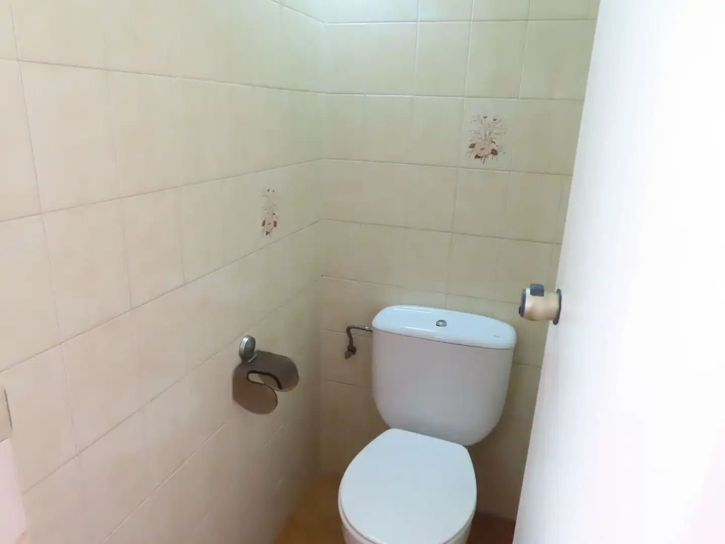 Badezimmer von Büro zur Miete in Cartagena mit Klimaanlage und Möbliert