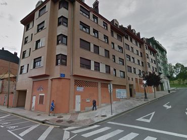 Aparcament amb ascensor en venda a Luis Gracia Iberni