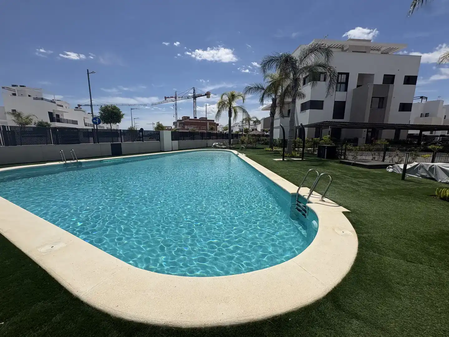 Piscina de Pis en venda en Torre-Pacheco amb Aire condicionat, Piscina i Balcó