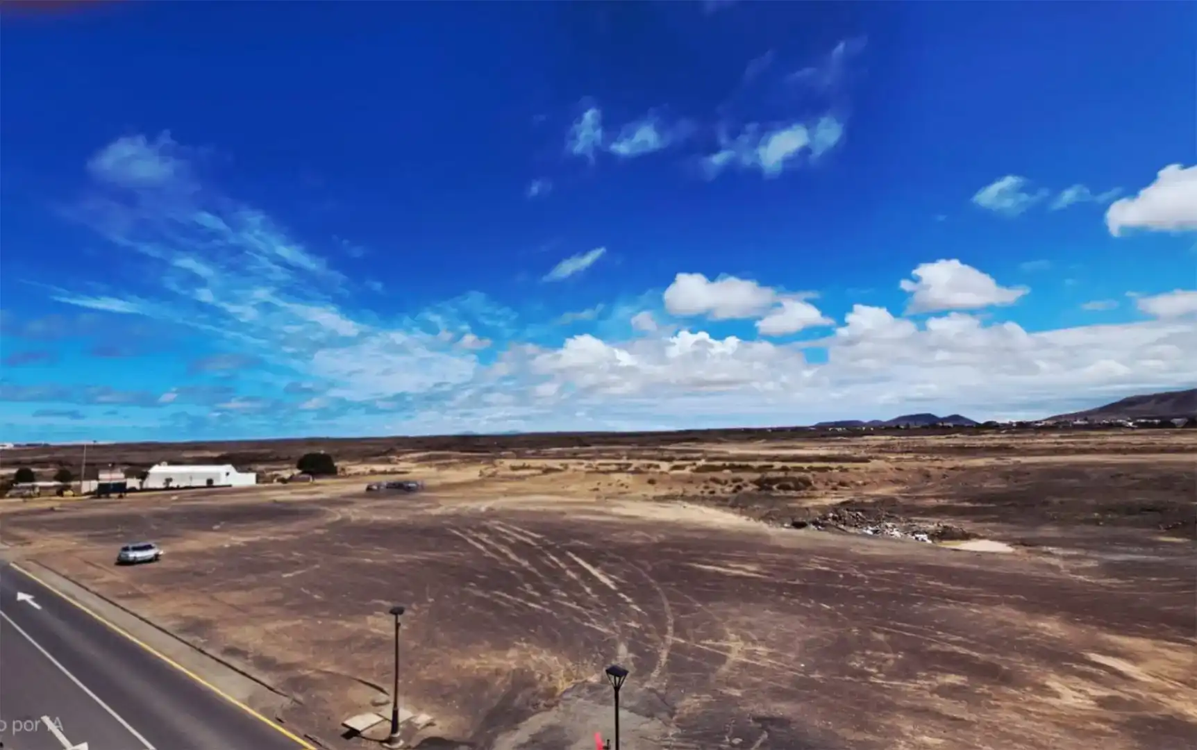Vista exterior de Dúplex en venta en La Oliva con Trastero y Balcón