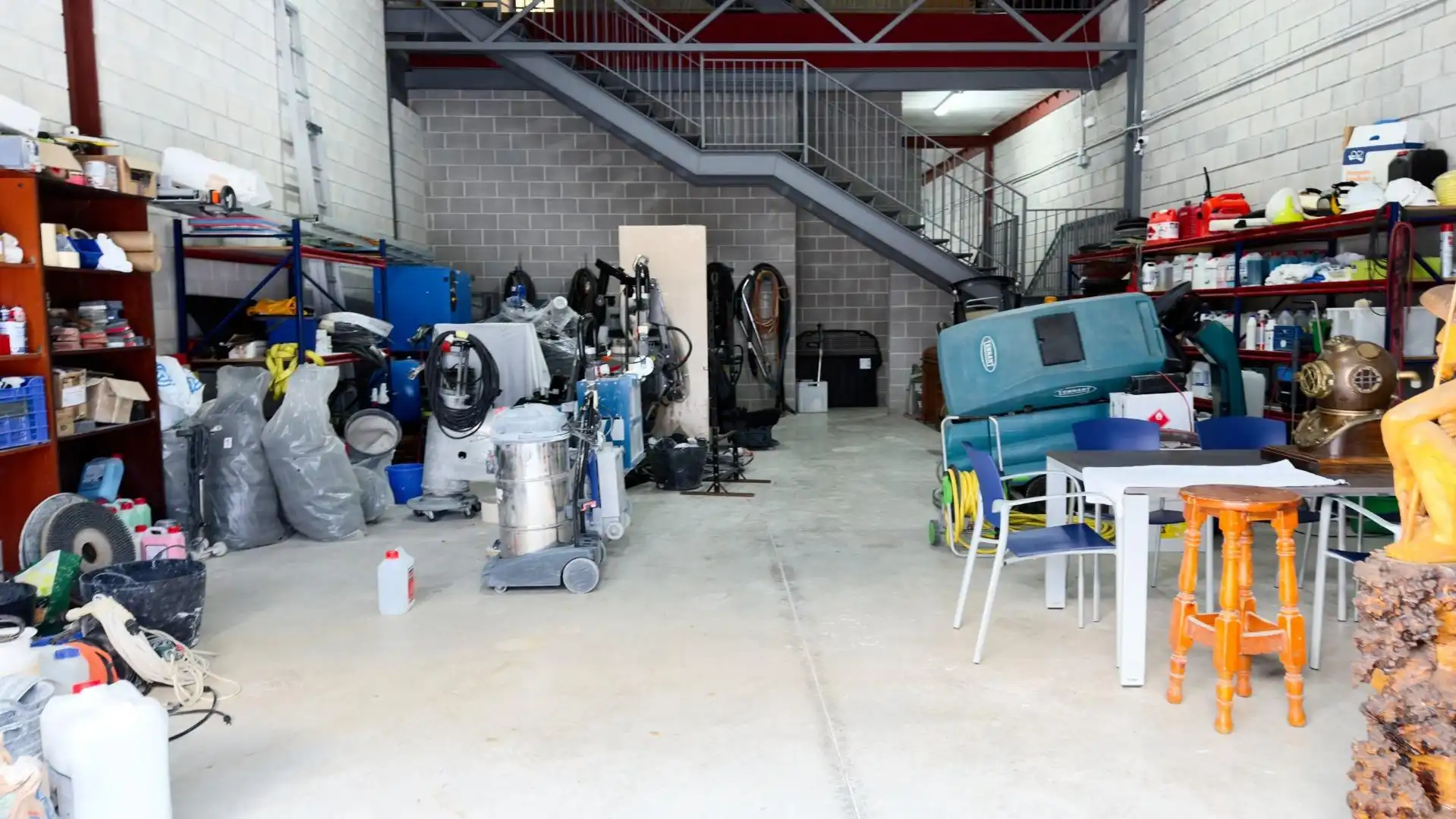 Industrial buildings for sale in Benidorm