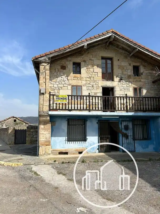 Vista exterior de Casa o chalet en venta en Valle de Valdebezana con Calefacción