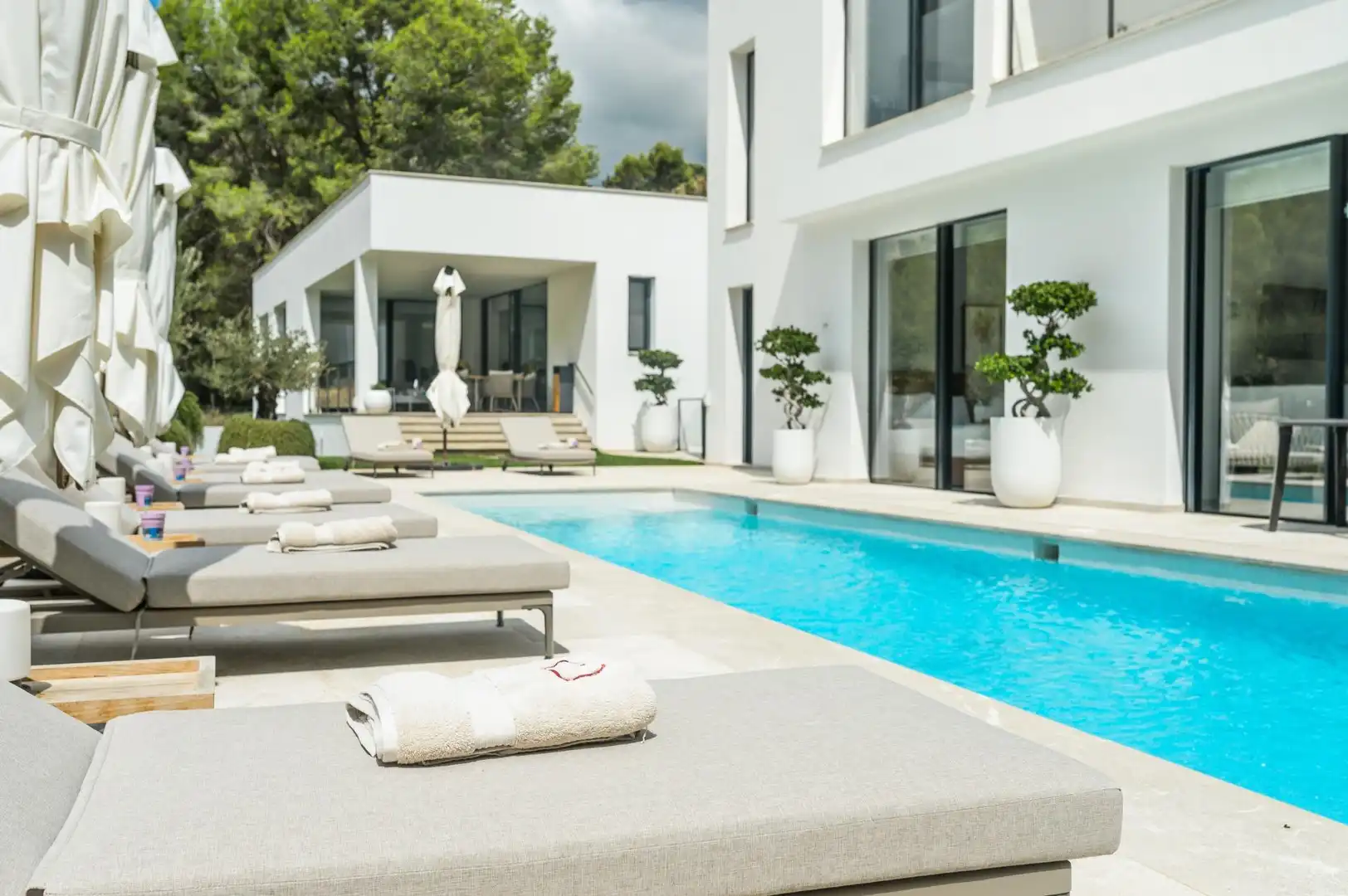 Piscina de Casa o xalet en venda en  Palma de Mallorca amb Aire condicionat, Calefacció i Jardí privat