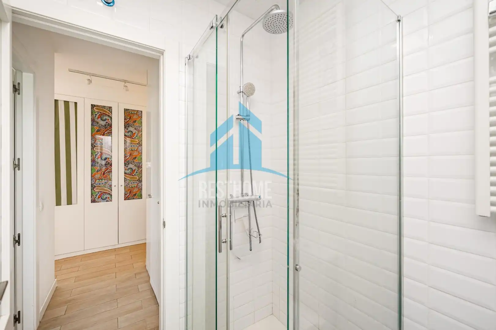 Baño de Casa o chalet en venta en Madrid con Calefacción, Jardín privado y Parquet