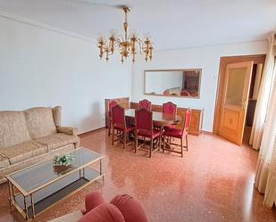 Living room of Flat for sale in Zamora Capital   with Heating, Parquet flooring and Storage room