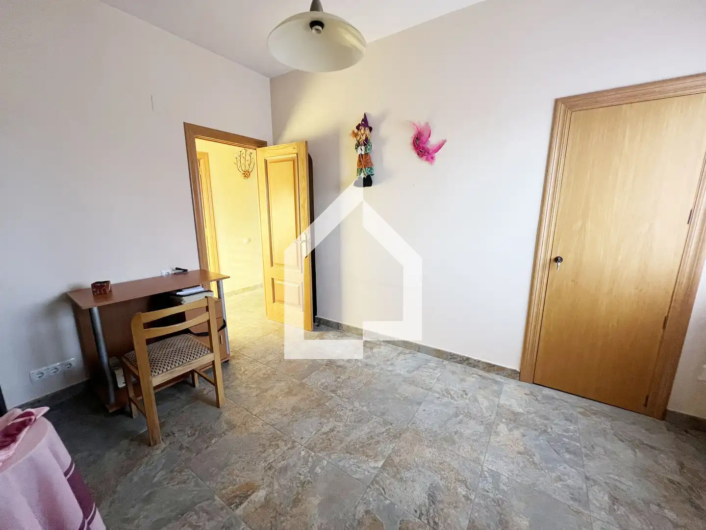 Habitación de Casa o chalet en venta en San Vicente del Raspeig / Sant Vicent del Raspeig con Jardín privado, Terraza y Trastero