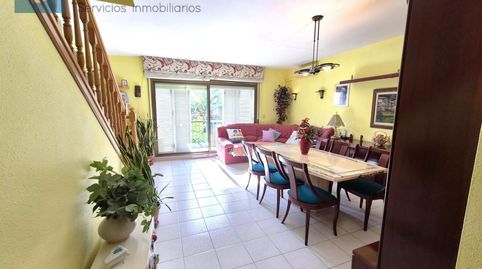 Foto 2 de Casa o chalet en venta en Carrer D'isabel la Catòlica, Can Clos - Pinetons, Ripollet
