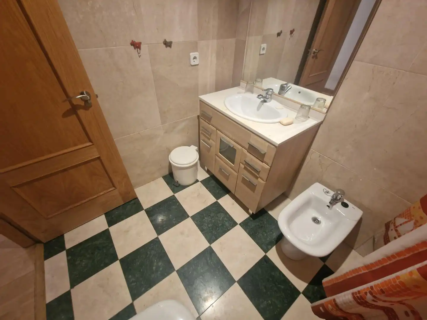 Badezimmer von Wohnung zum Verkauf in Águilas mit Klimaanlage und Balkon