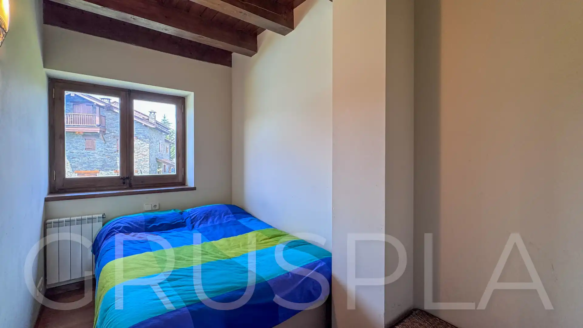 Schlafzimmer von Einfamilien-Reihenhaus zum Verkauf in Bellver de Cerdanya mit Heizung, Parkett und Gemeinschaftspool