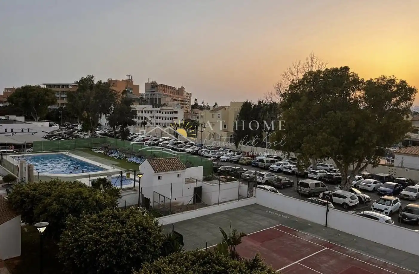 Exterior view of Apartments for sale in Roquetas de Mar  with Terrace, Swimming Pool and Oven