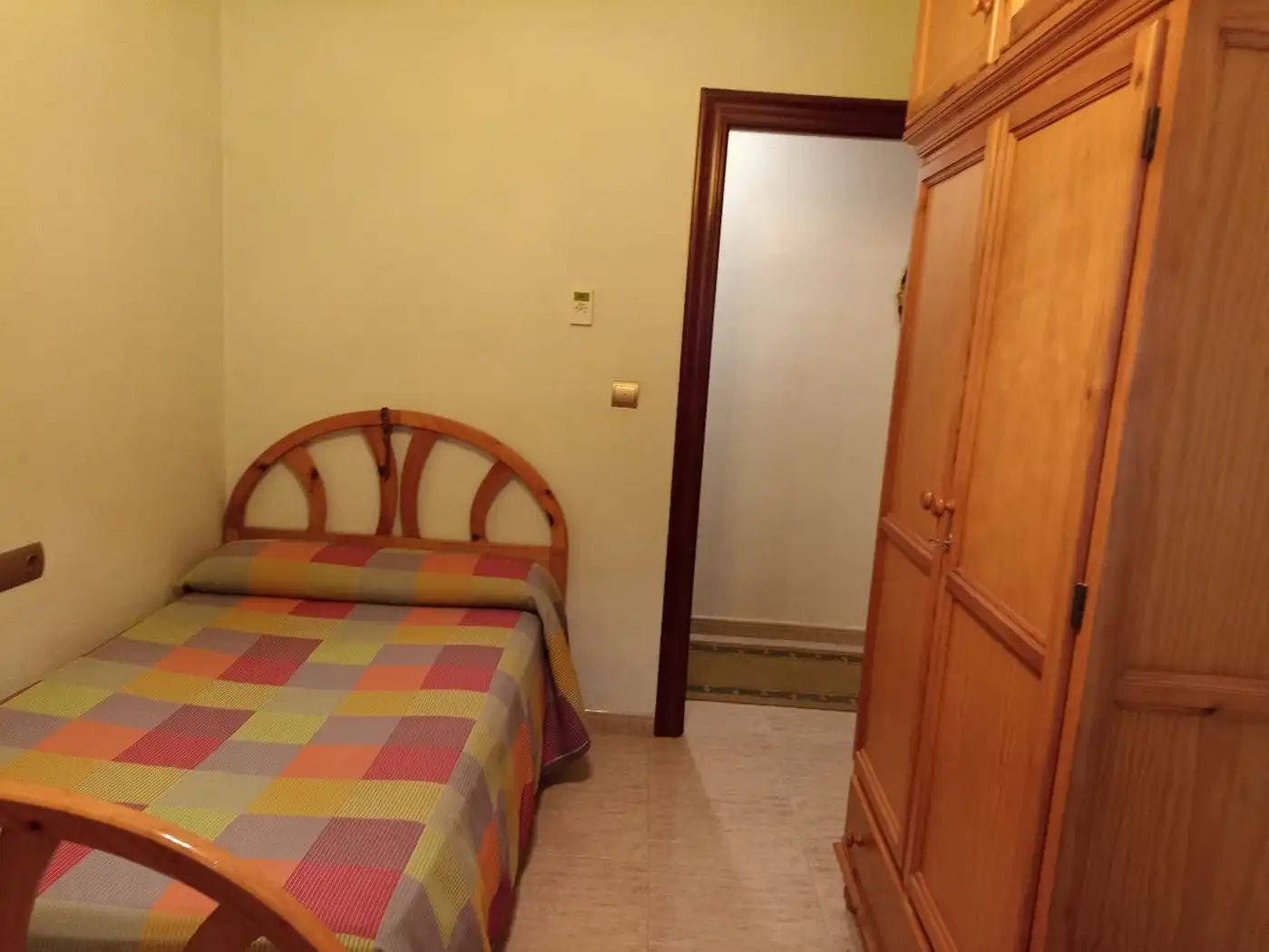 Habitación de Planta baja en venta en Callosa de Segura con Aire acondicionado y Amueblado