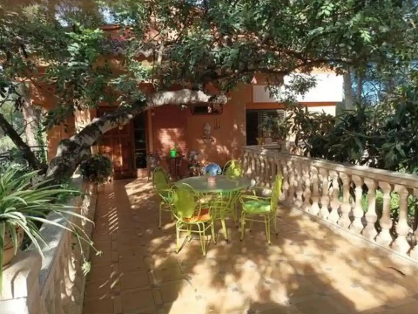 Terrace of Houses for sale in Gilet  with Air Conditioner, Private garden and Storage room