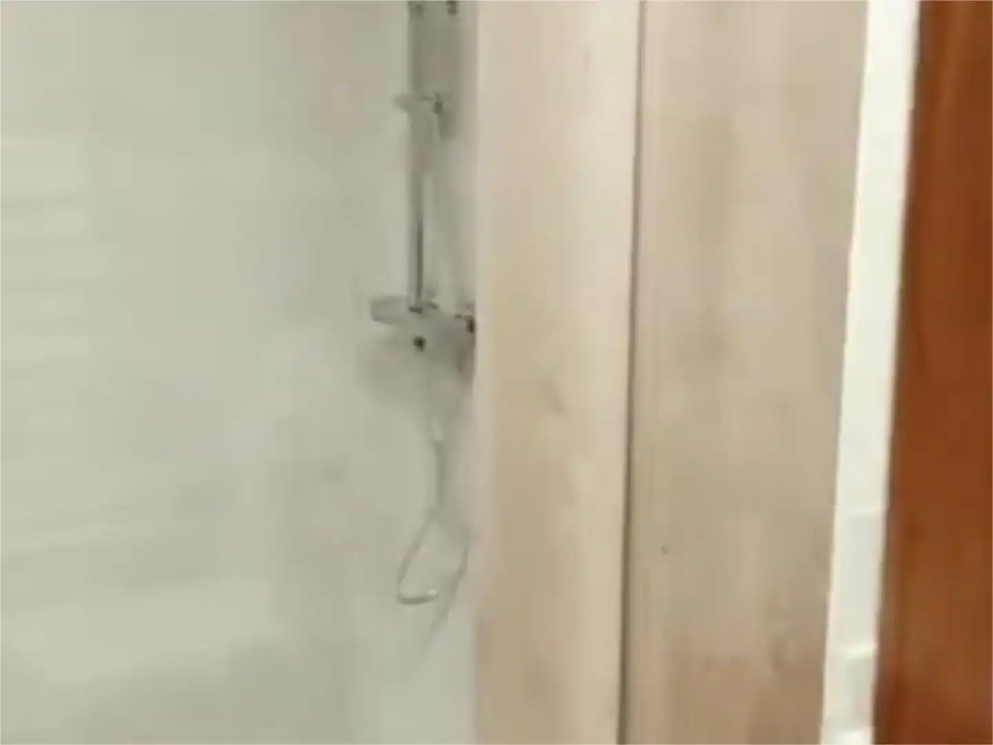 Baño de Piso en venta en Salt con Aire acondicionado y Balcón