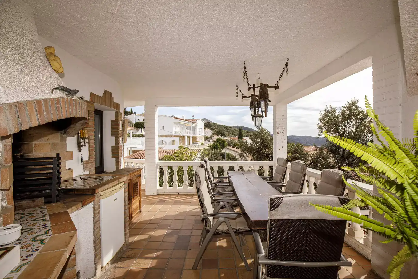 Terrassa de Casa o xalet en venda en Roses amb Aire condicionat, Calefacció i Jardí privat