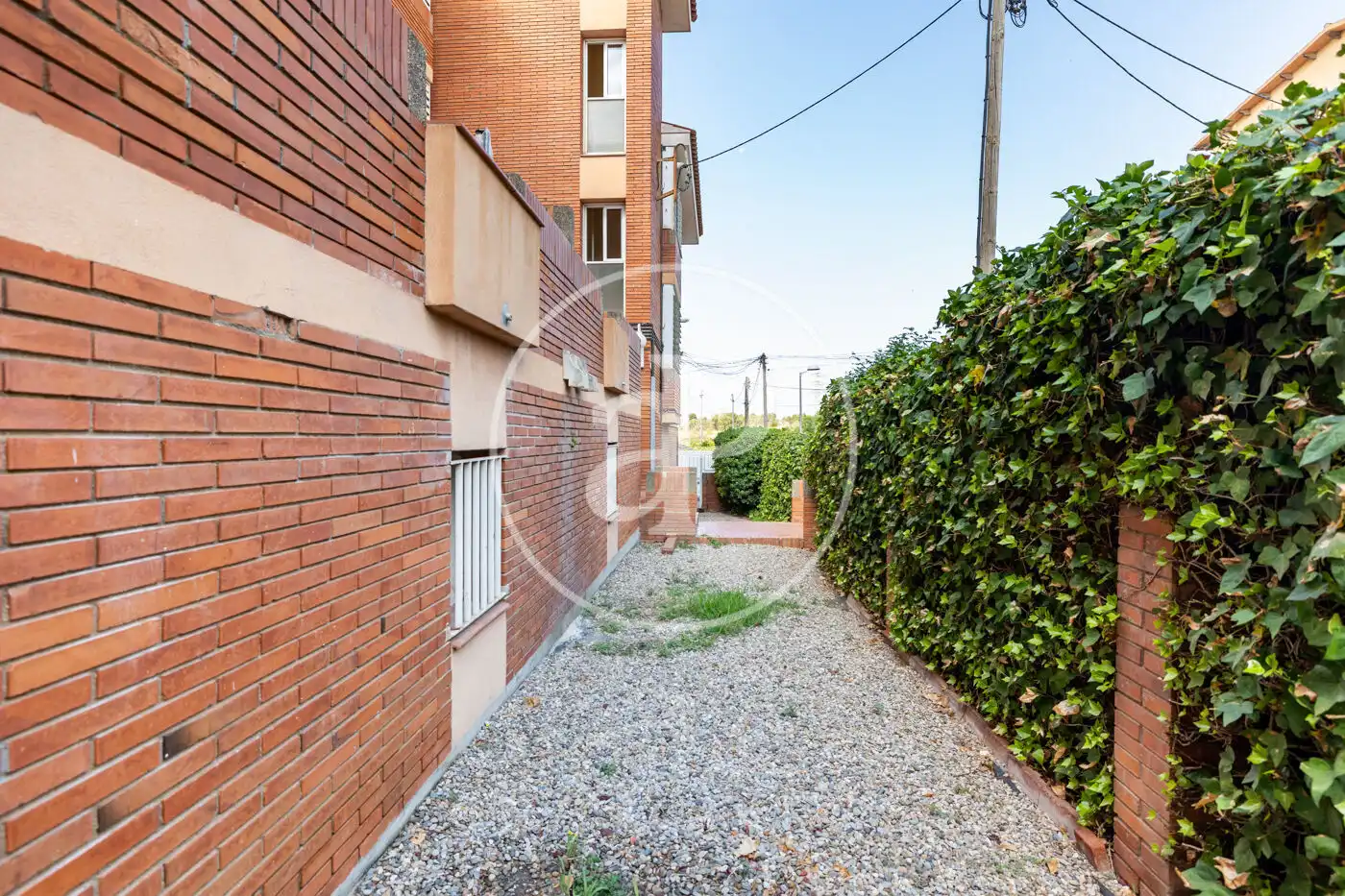 Vista exterior de Piso en venta en Sant Just Desvern con Aire acondicionado, Calefacción y Jardín privado