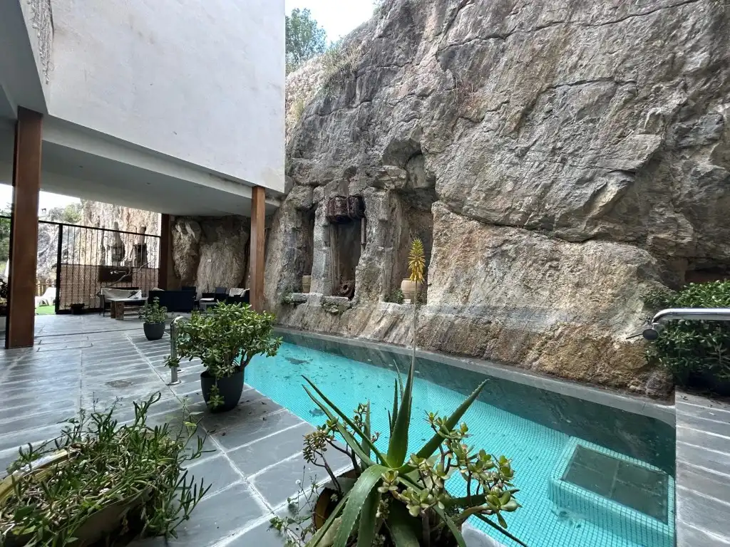 Piscina de Local en venta en Jérica