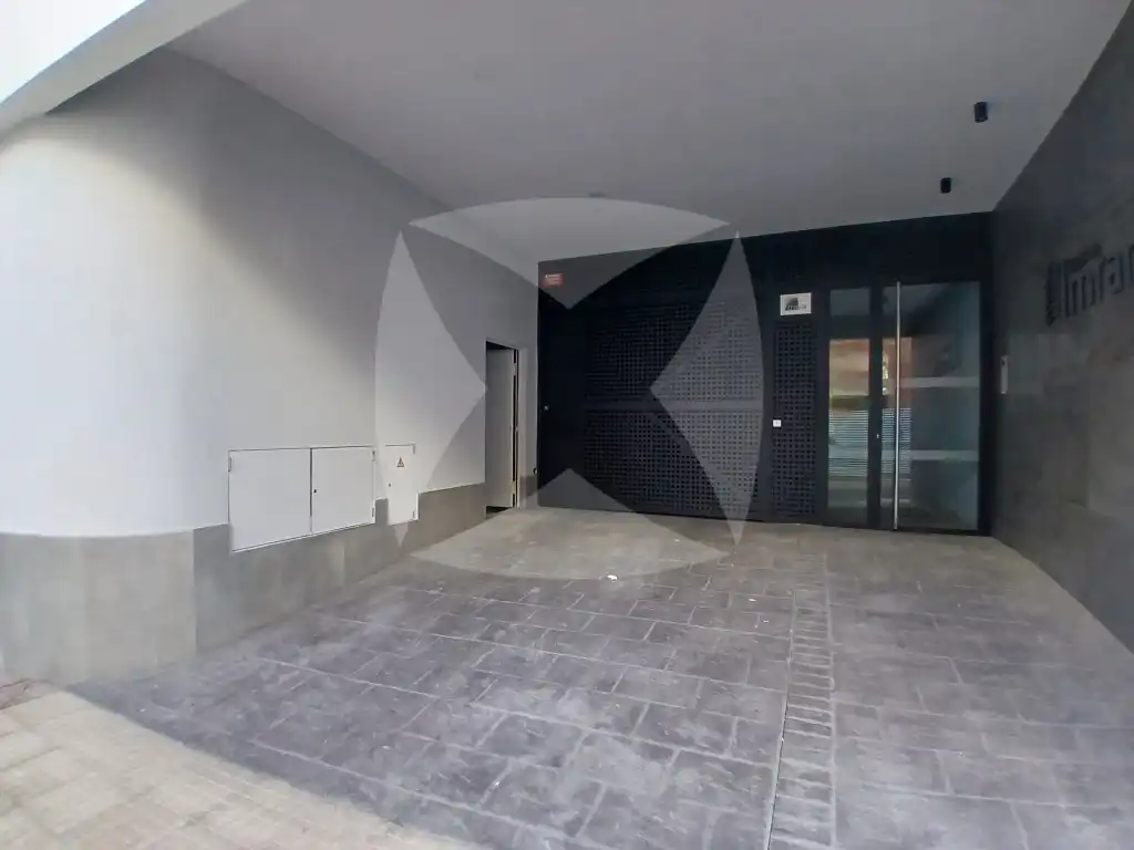 Gewerbefläche zur Miete in Calle Guadarrama, imagen 2