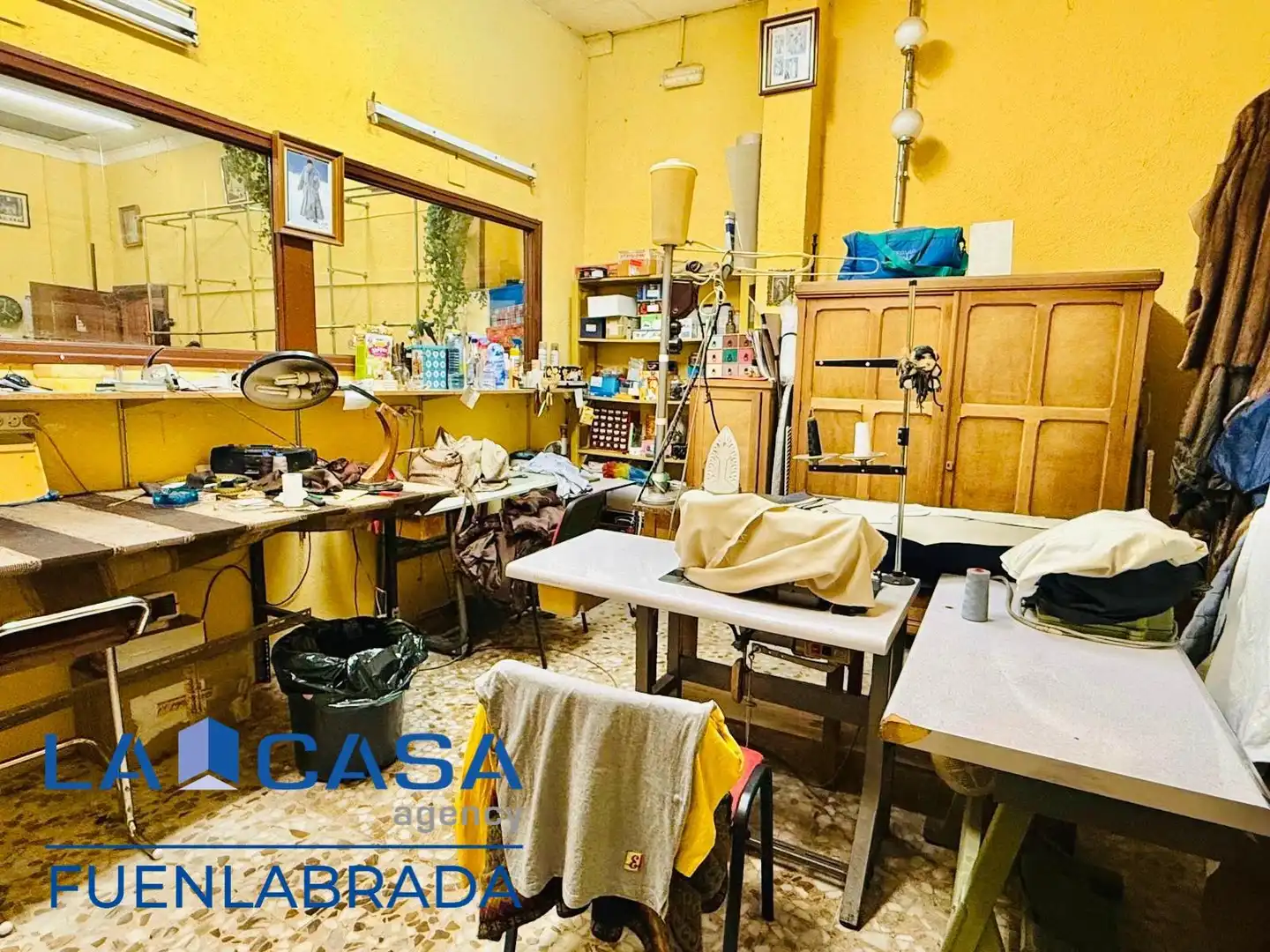 Industrial building for sale in Calle de la Laguna, imagen 5