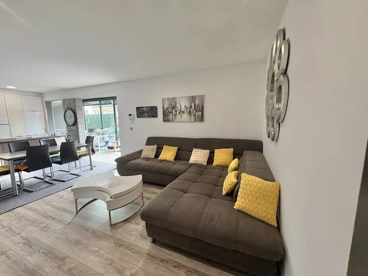 Sala d'estar de Casa o xalet en venda en Gozón amb Jardí privat i Terrassa