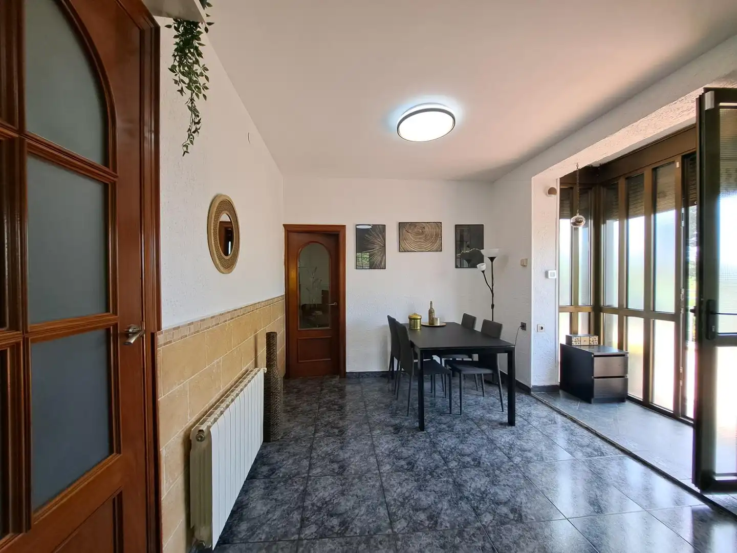 Menjador de Casa o xalet en venda en Castellví de Rosanes amb Calefacció, Jardí privat i Terrassa