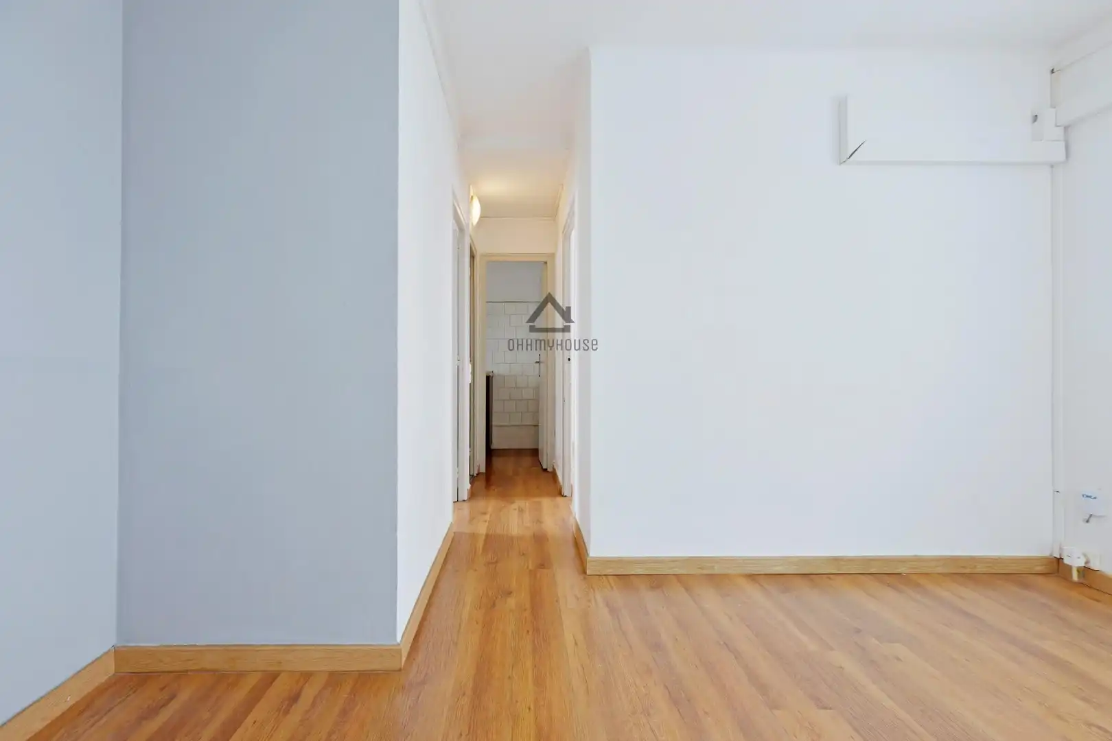 Piso en venta en Barcelona con Balcón