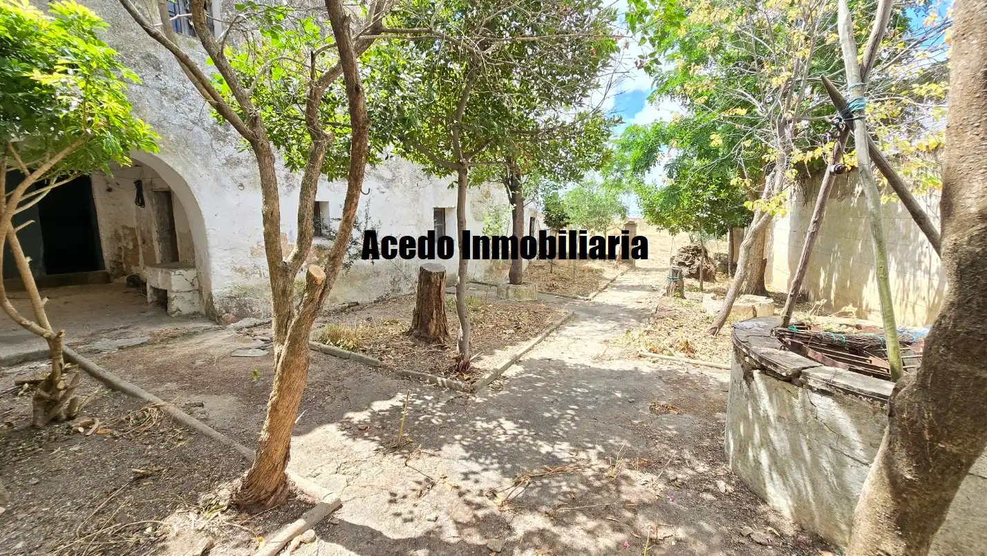 Casa o xalet en venda en Brozas amb Jardí privat, Terrassa i Piscina