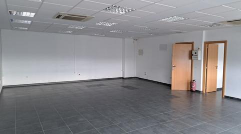 Foto 4 de Oficina en venda a Perpetuo Socorro, Huesca