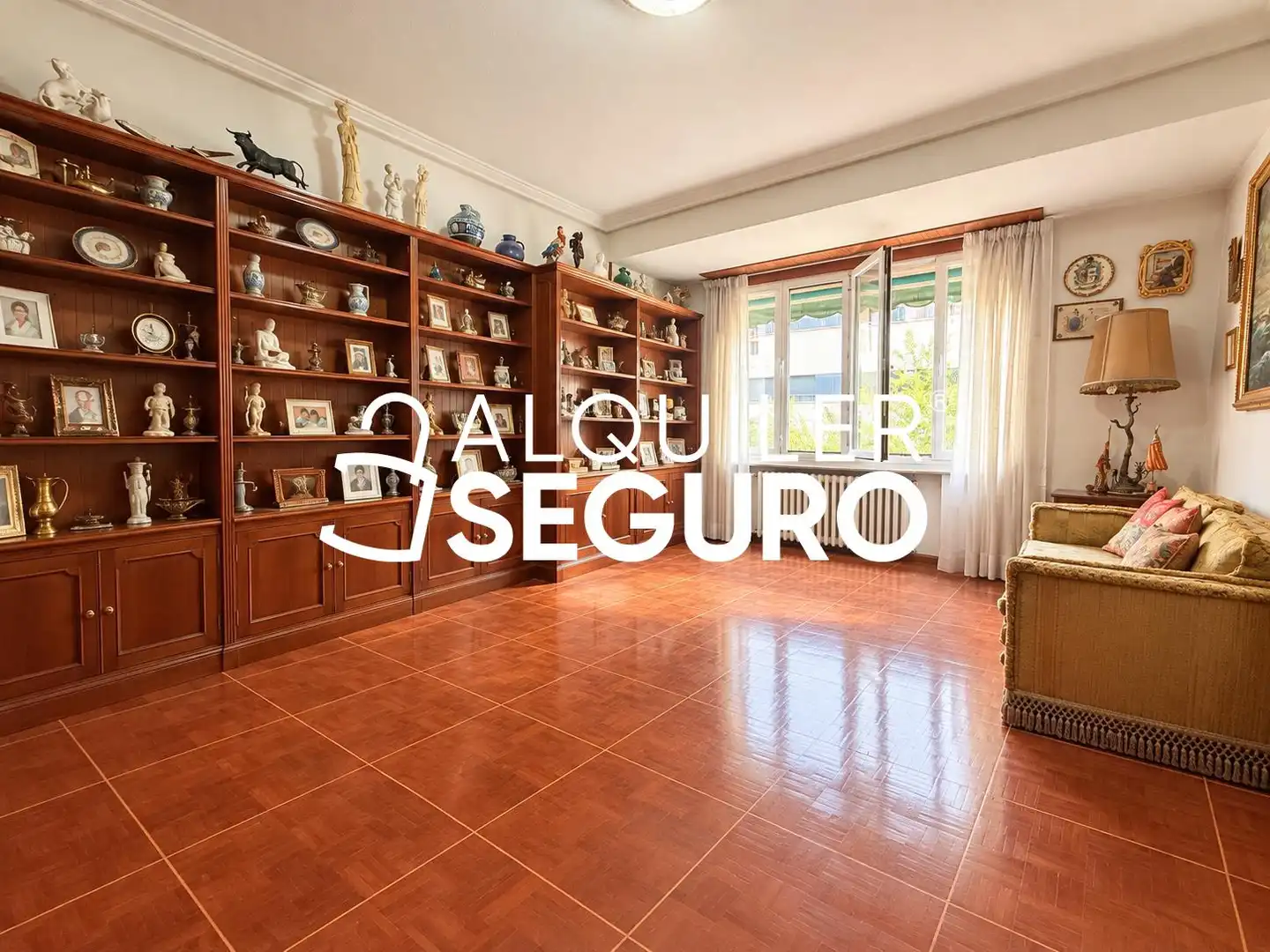 Sala de estar de Piso de alquiler en Chamberí