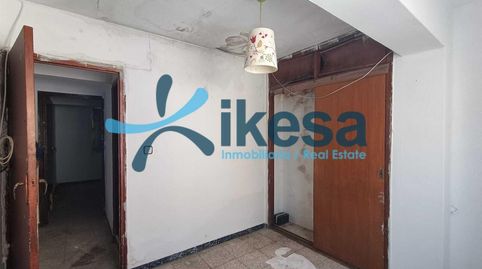 Foto 2 de Piso en venta en Lora del Río, Sevilla