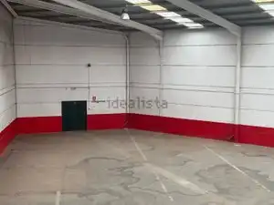 Fabrikhallen zur Miete in Valmojado