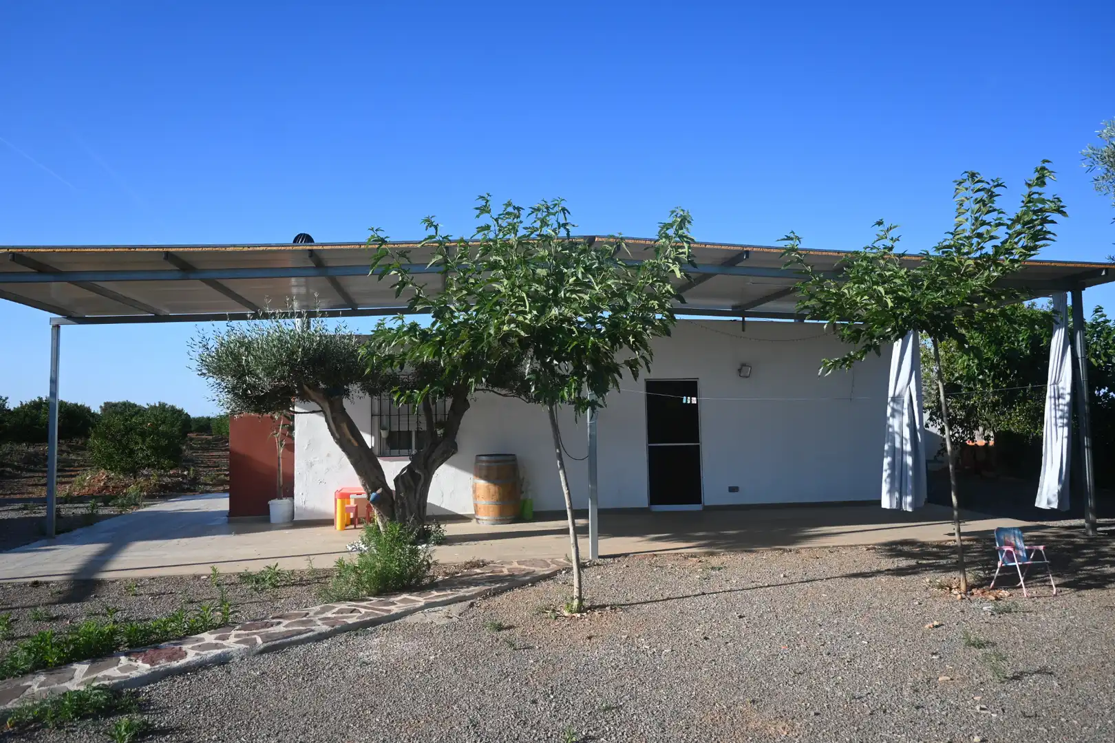Vista exterior de Casa o xalet en venda en Betxí amb Jardí privat, Terrassa i Piscina