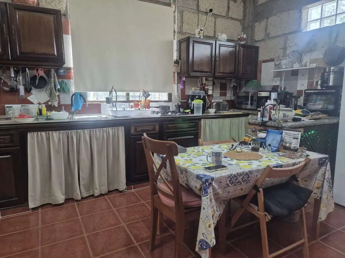 Cuina de Casa o xalet en venda en Granadilla de Abona amb Jardí privat, Terrassa i Traster