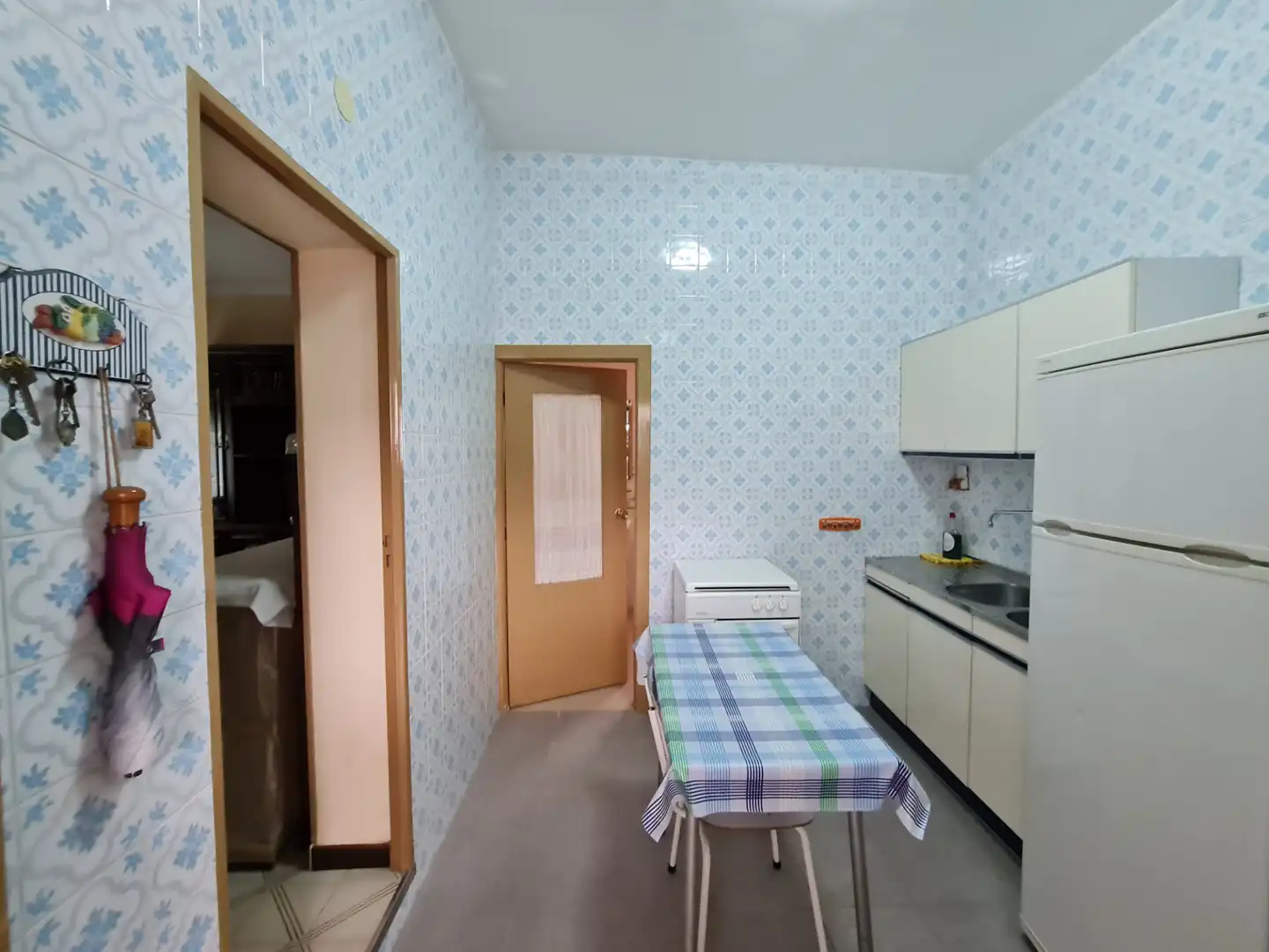 Kitchen of Houses for sale in Camas  with Air Conditioner, Terrace and Storage room