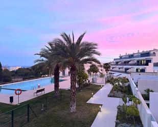 Piscina de Dúplex en venda en Finestrat amb Aire condicionat, Calefacció i Jardí privat