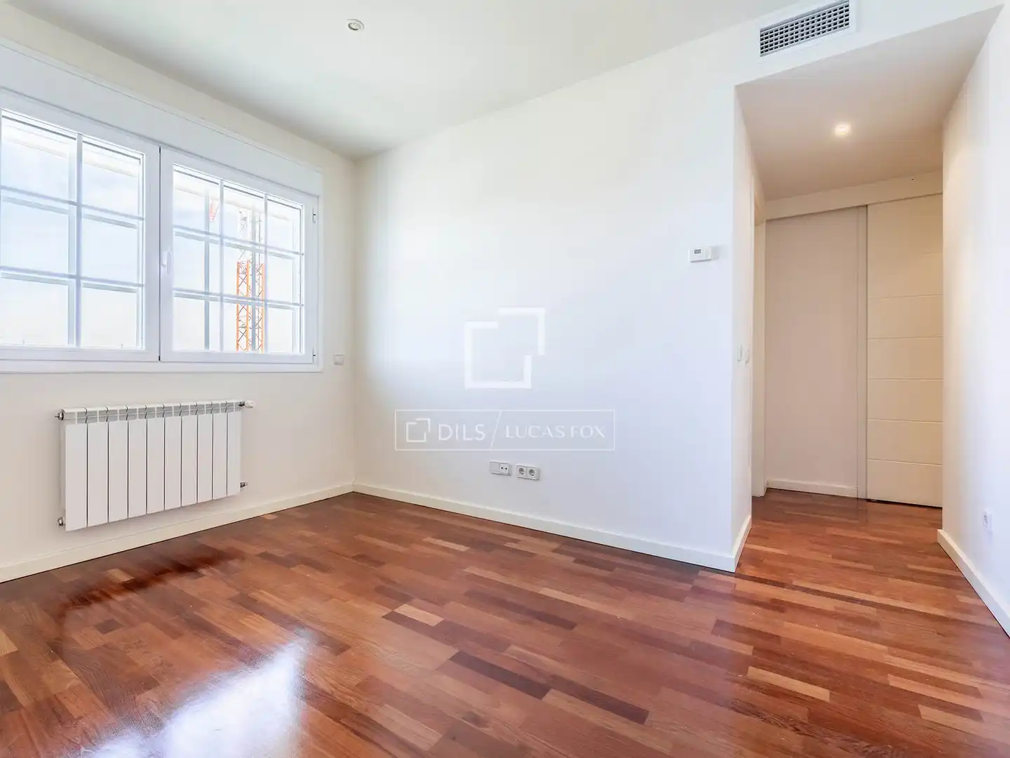 Bedroom of Attic for sale in Majadahonda  with Air Conditioner, Heating and Private garden