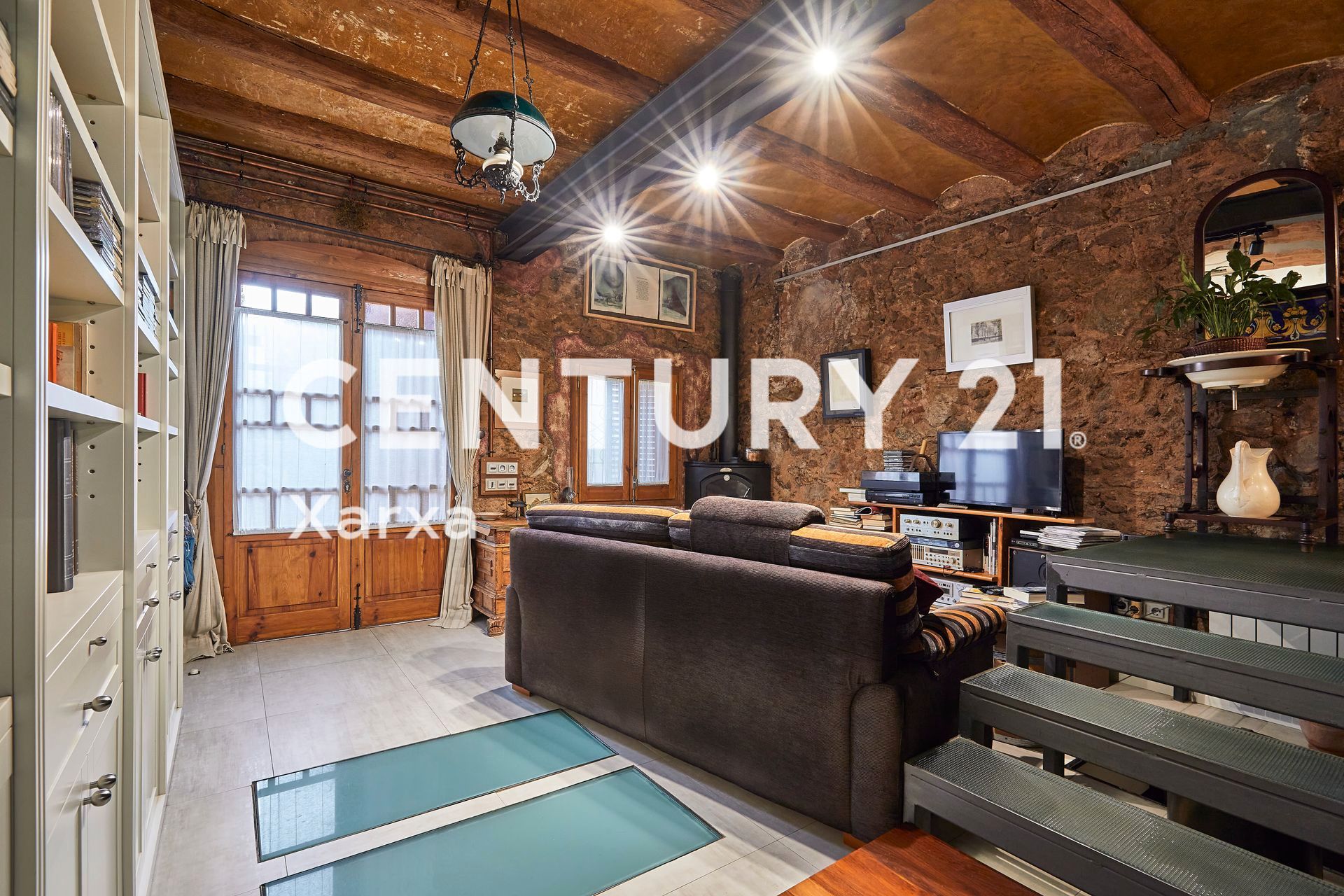 Sala de estar de Casa adosada en venta en  Barcelona Capital con Aire acondicionado, Calefacción y Jardín privado