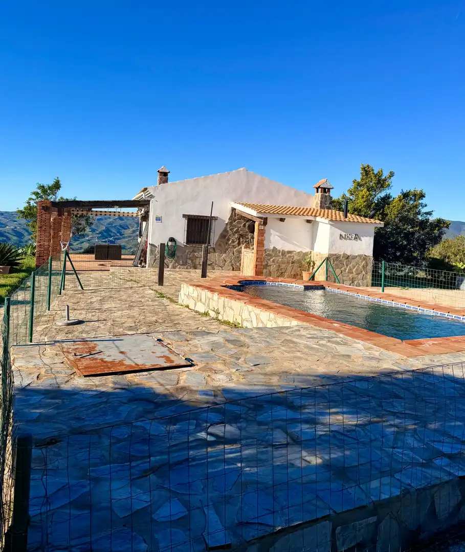 Piscina de Casa o xalet en venda en Vélez-Málaga amb Piscina