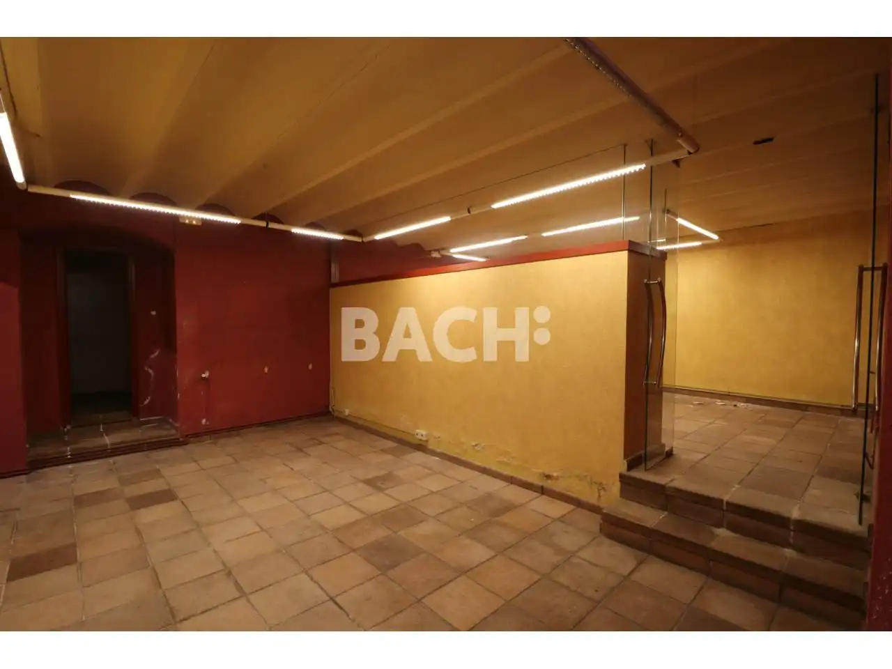 Local comercial de lloguer a Calle Sant Miquel Arcàngel, imagen 17