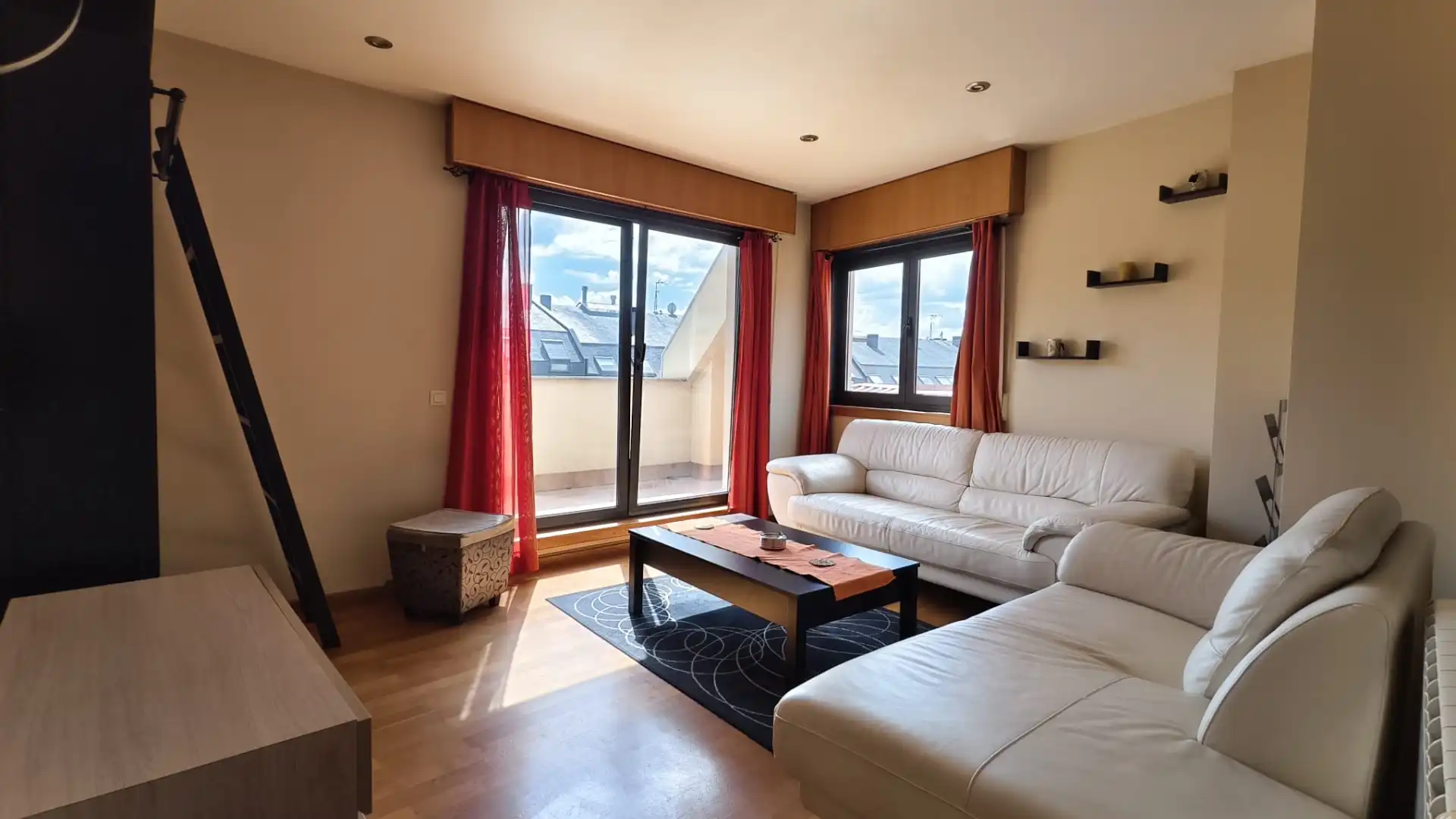 Sala de estar de Ático en venta en Oseiro