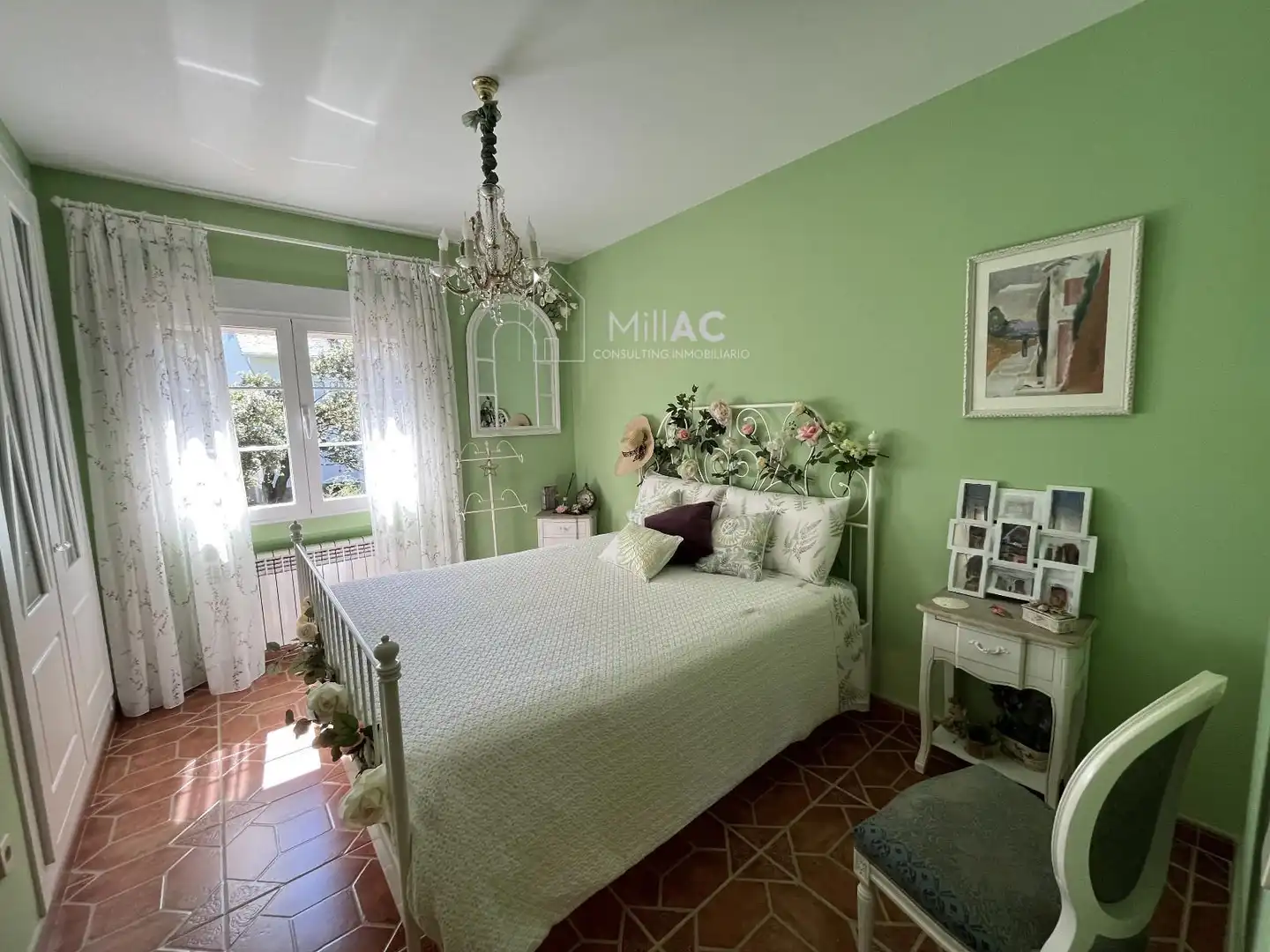Bedroom of Houses for sale in El Espinar  with Heating, Private garden and Terrace